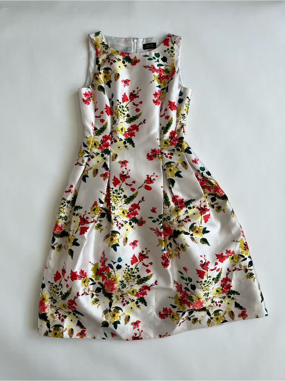 Tahari Aurthur S. Levine Women’s Floral Fit-and-Flare Dress